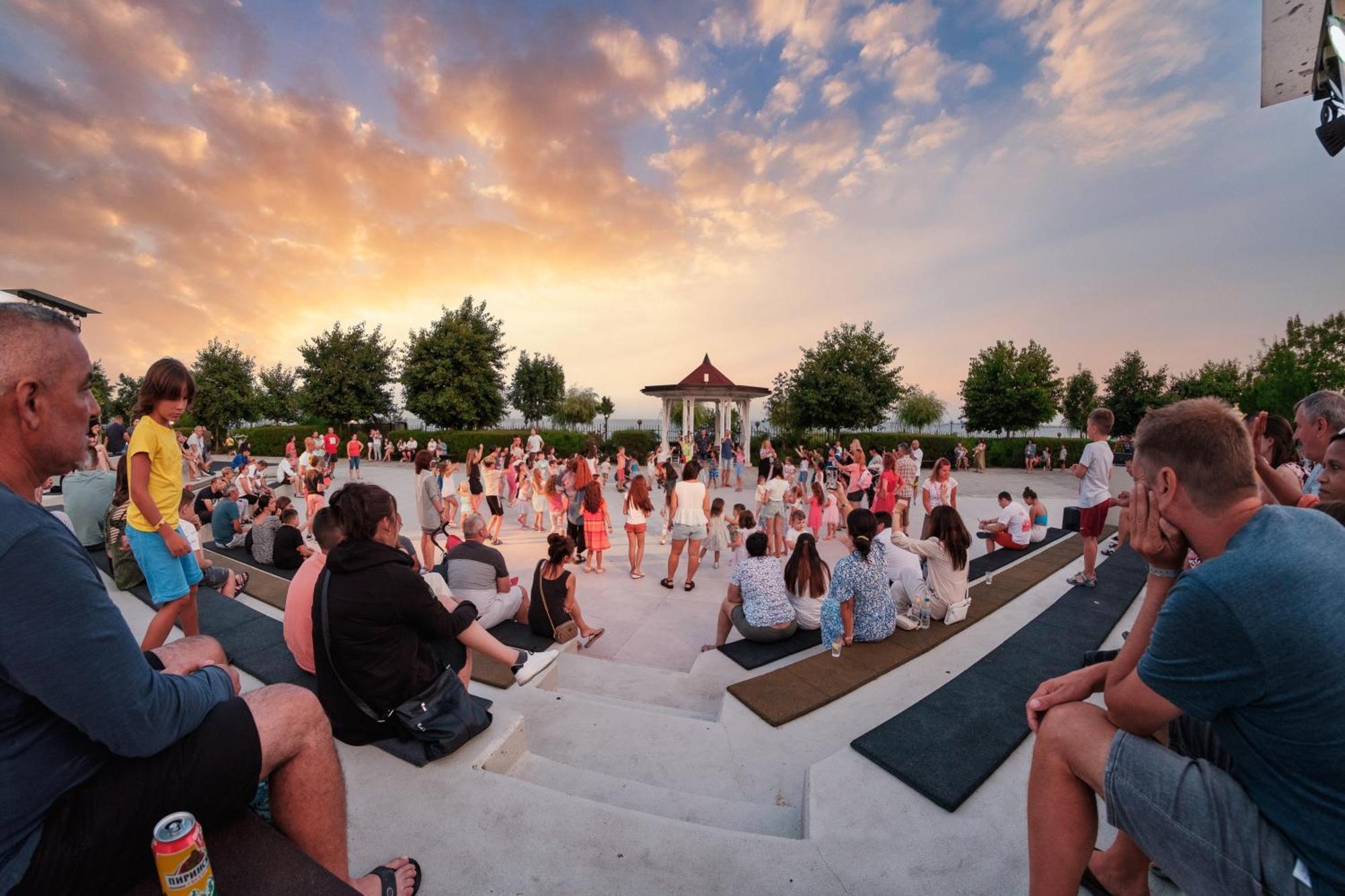 Premier Fort Beach Hotel Sveti Vlas Buitenkant foto