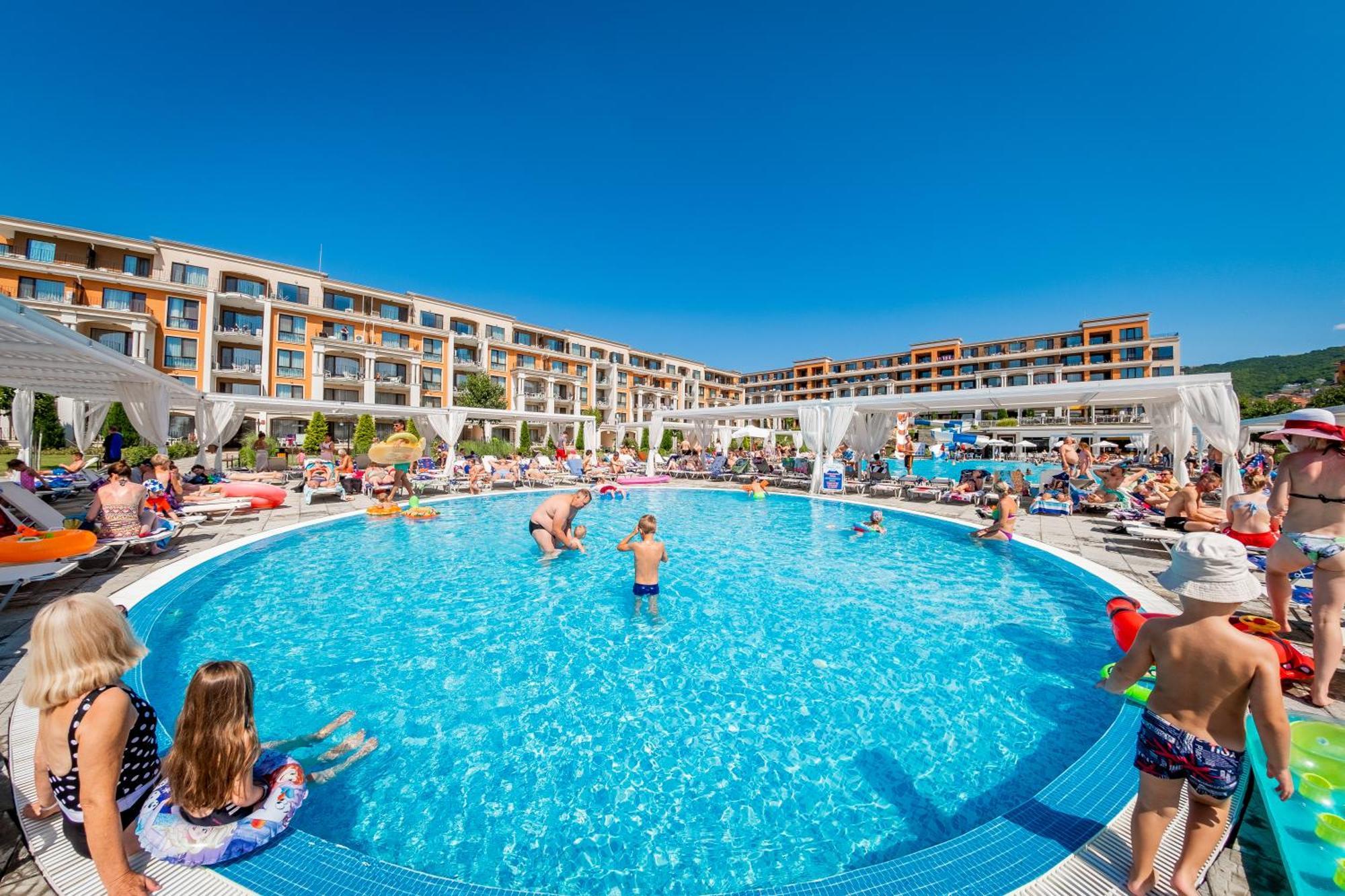 Premier Fort Beach Hotel Sveti Vlas Buitenkant foto