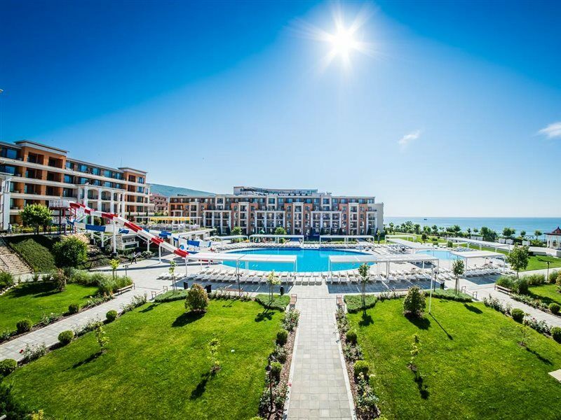 Premier Fort Beach Hotel Sveti Vlas Buitenkant foto